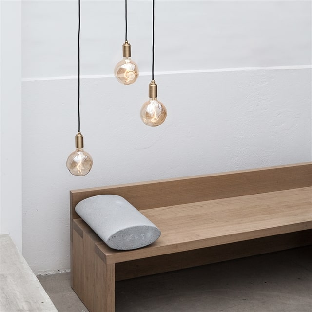 Tala messing pendel og LED Voroni 1 
