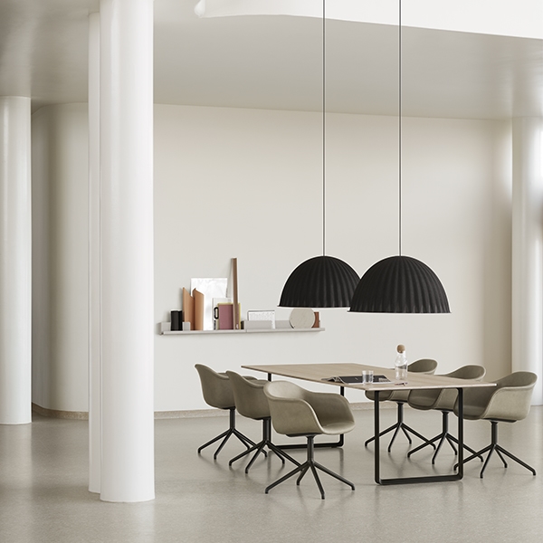 Muuto Under The Bell 